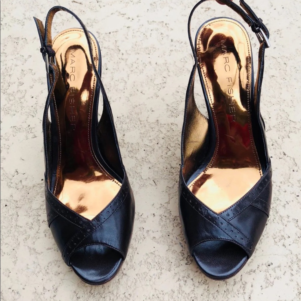 Beautiful Marc Fisher peep to heels